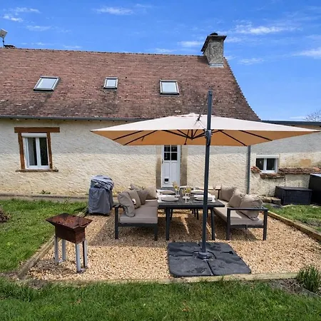 بيت للعطل Maison De Charme, Calme, Nature, Terrasse Et Cinema